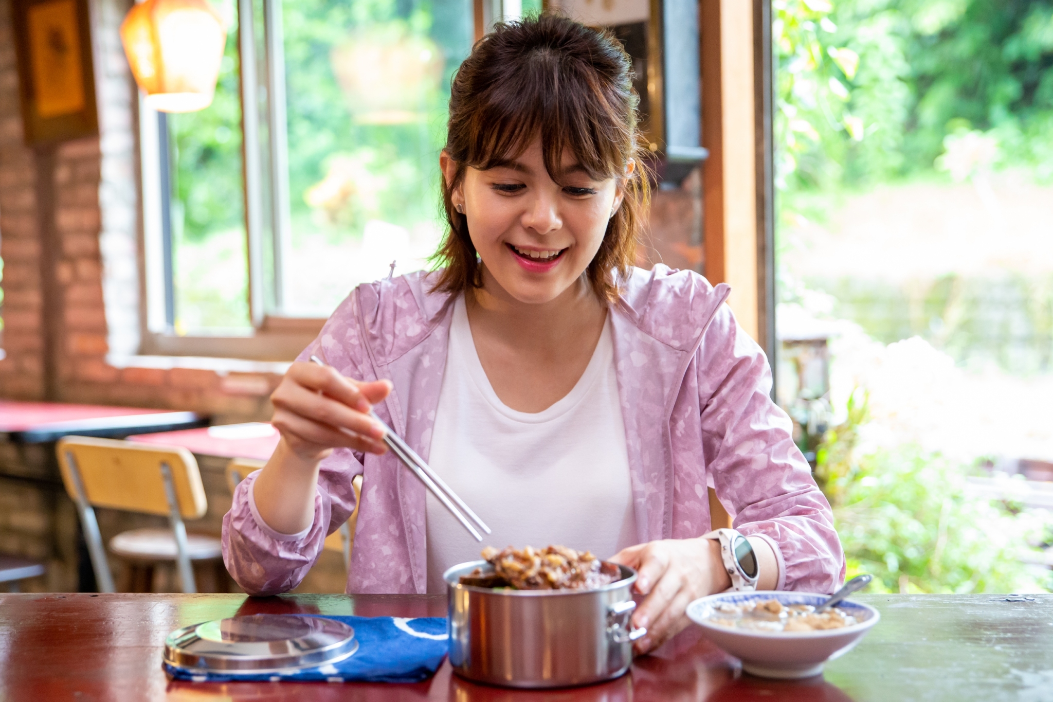 5-2-8 在菁桐紅寶礦工食堂 品味招牌餐食